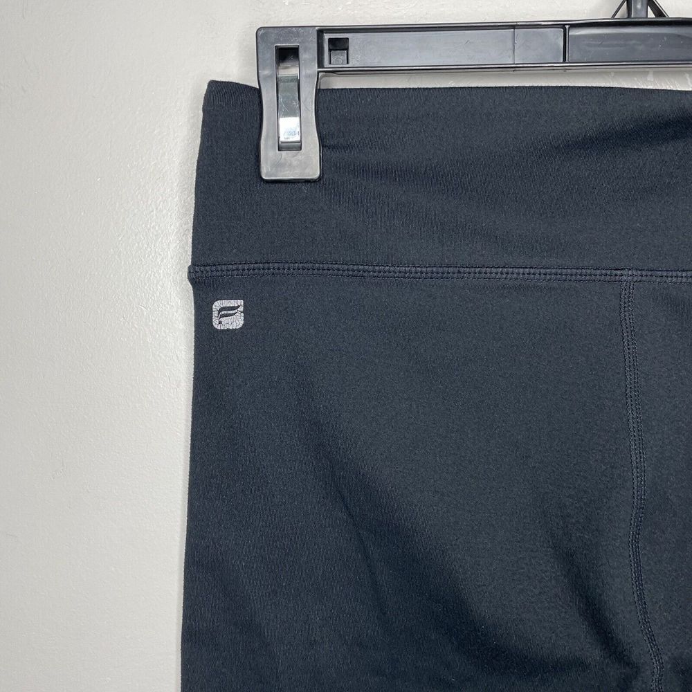 Fabletics Solid Black Womens Mid-Rise Cropped Cap… - image 4